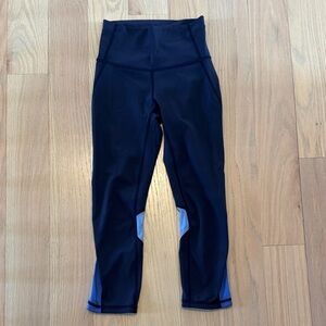Lululemon Athletica Navy Blue and Light Blue Leggings
